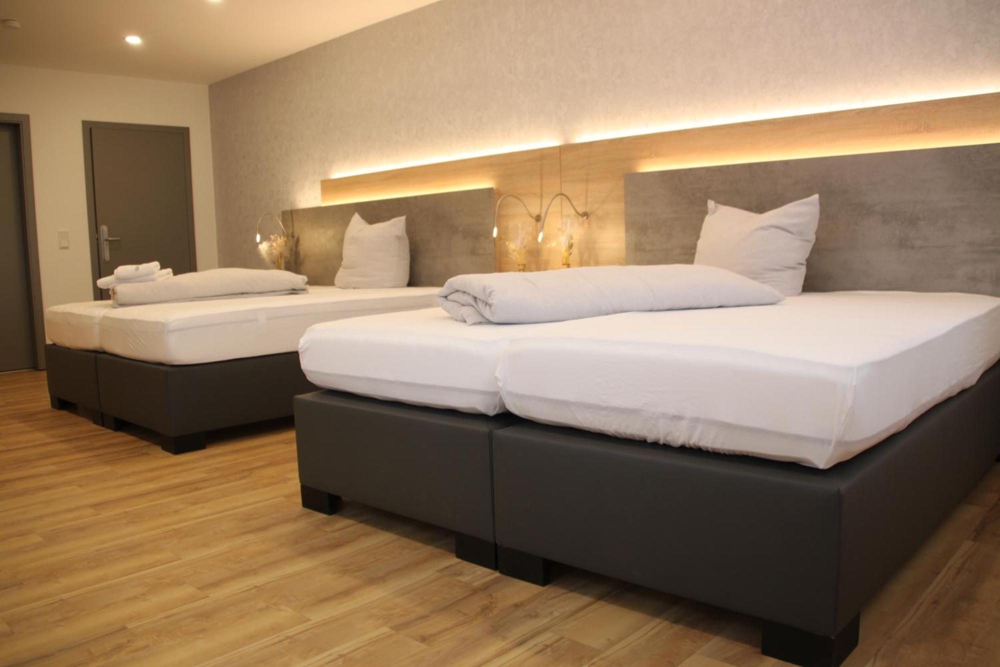 Hotel & Restaurant Am Kirschberg Alten Buseck Dış mekan fotoğraf